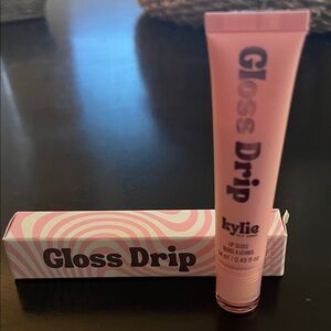 Kylie Cosmetics Gloss Drip Lip Gloss - Soft Pink